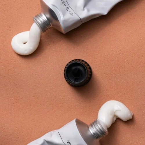Crema hidratanta pentru maini cu textura usoara, 50 ml