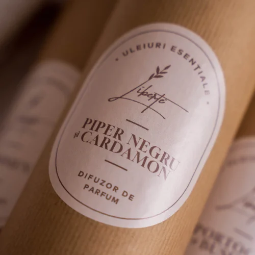 Difuzor cu bastonașe Piper Negru și Cardamon – 250 ml