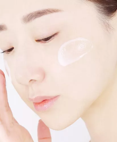 1025 Dokdo Crema hidratanta reparatoare pentru pielea sensibila - 80 ml